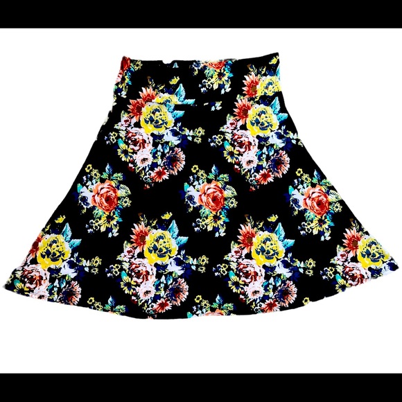 Women’s LuLaRoe Floral Azure A-Line Skirt 2XL - Picture 2 of 2